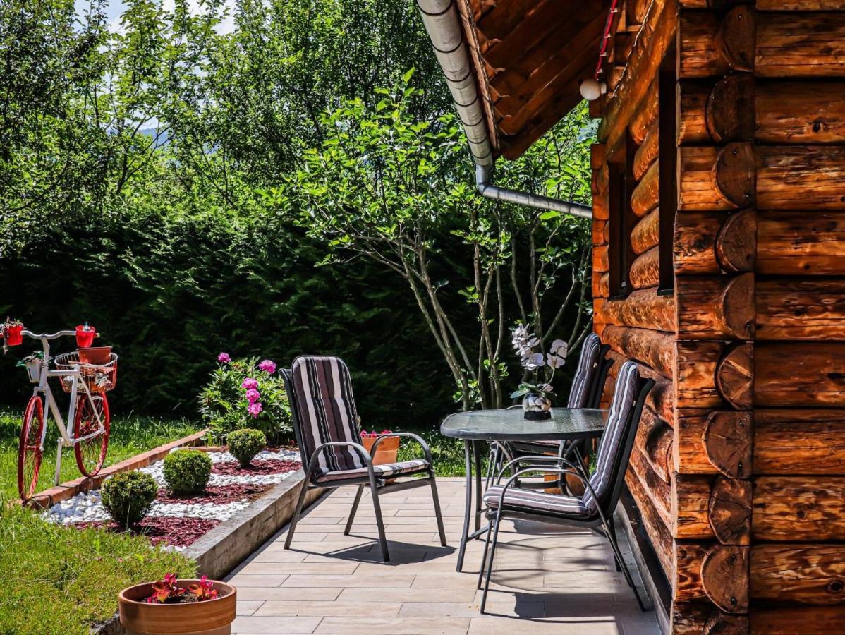 Home Eden Dobrenica Bihać Exterior foto