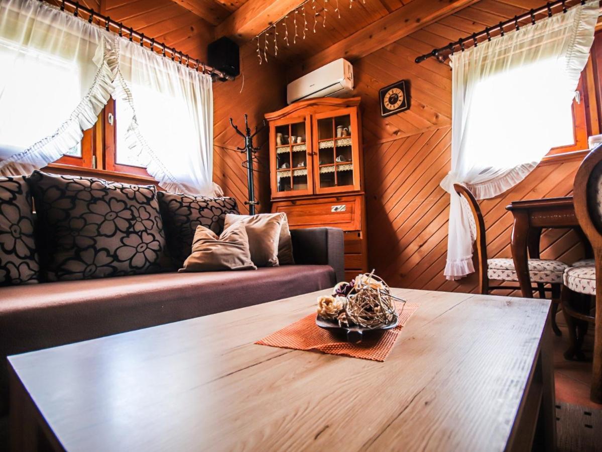 Home Eden Dobrenica Bihać Exterior foto